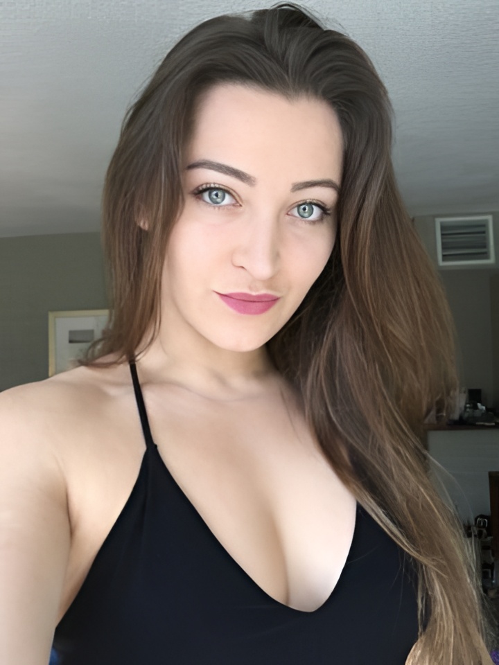 Виктория привлекальеная девушка из Нижегородской цена от 1500 руб