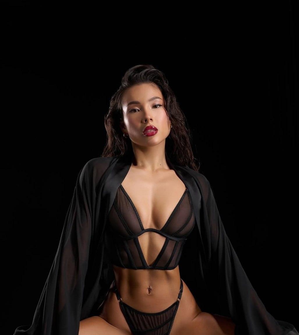 АСЯ привлекальеная девушка из Нижегородской цена от 6000 руб