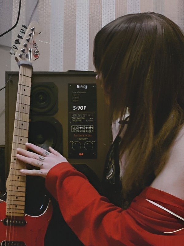 Софа привлекательная девушка из Нижегородской цена от 5000 руб