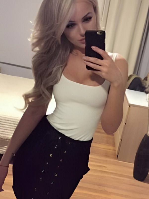 Тихомира привлекательная девушка из Нижегородской цена от 5000 руб